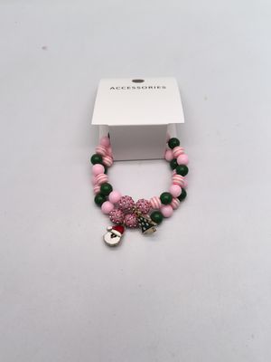 Farbenfrohe Armbänder für Kinder