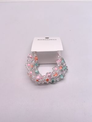 Entwerfen Sie Ihre eigenen Silberschmuck für Kinder persönlich und liebenswert