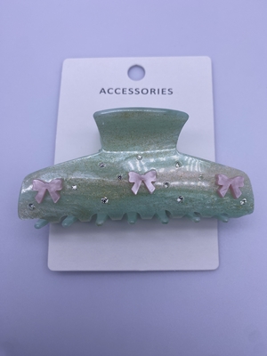 Reine und frische Acryl-Haarkrallen-Clip mit Bowknot-Dekoration